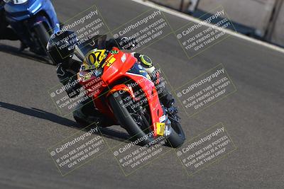 media/Oct-12-2025-CRA (Sun) [[e621380112]]/Races/Race 10/